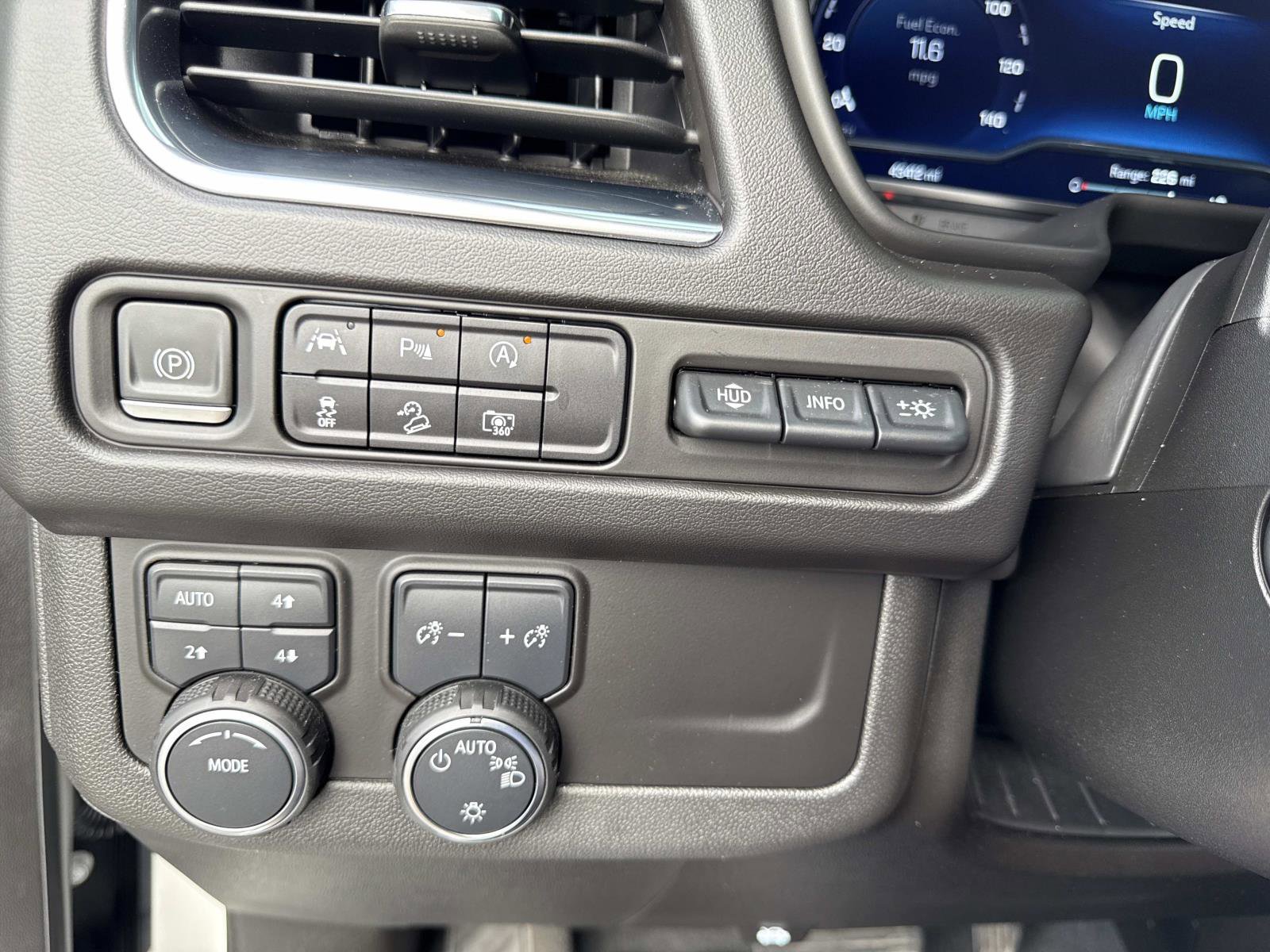 2023 Chevrolet Tahoe High Country photo 30