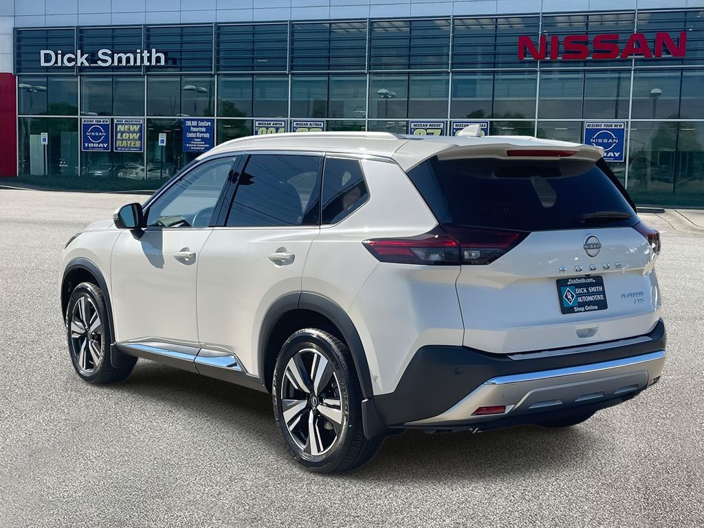 2023 Nissan Rogue Platinum photo 4