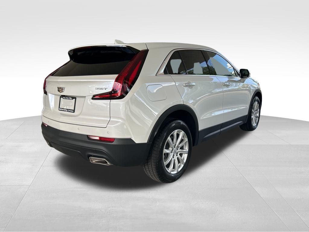 2021 Cadillac XT4 Luxury photo 4