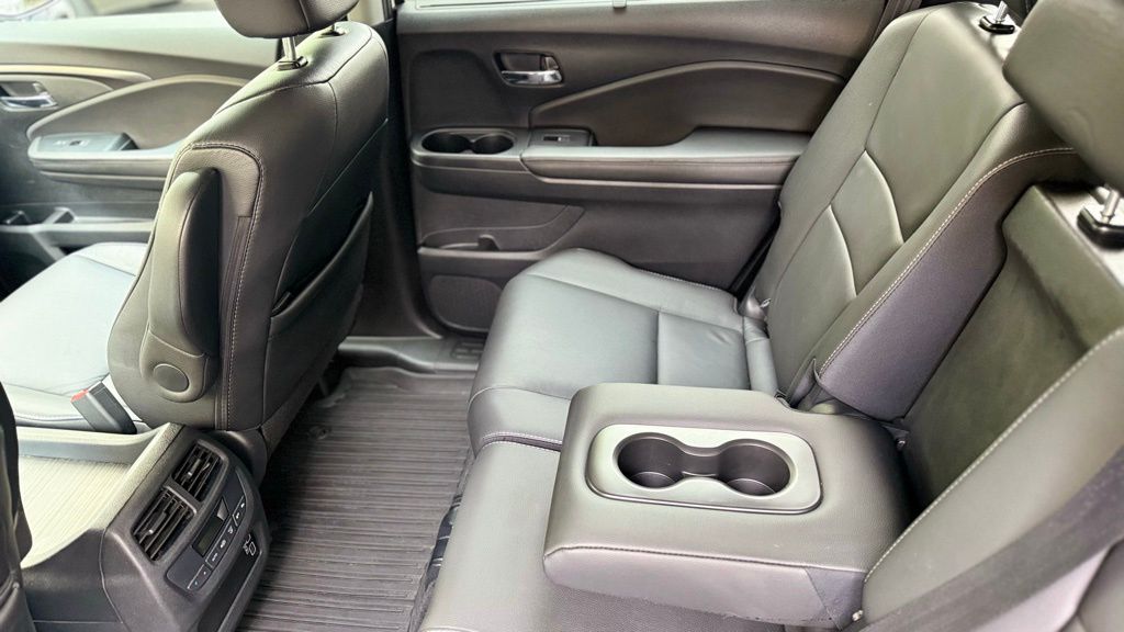2022 Honda Pilot Special Edition photo 17