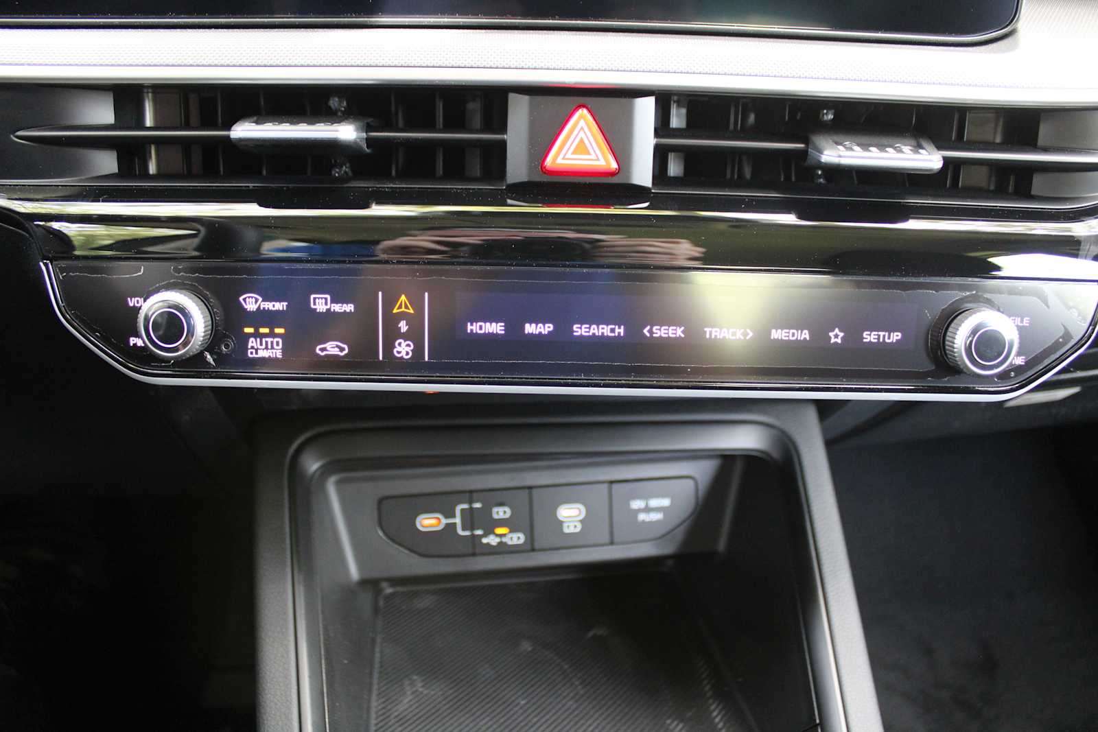 2025 Kia K5 LXS photo 29