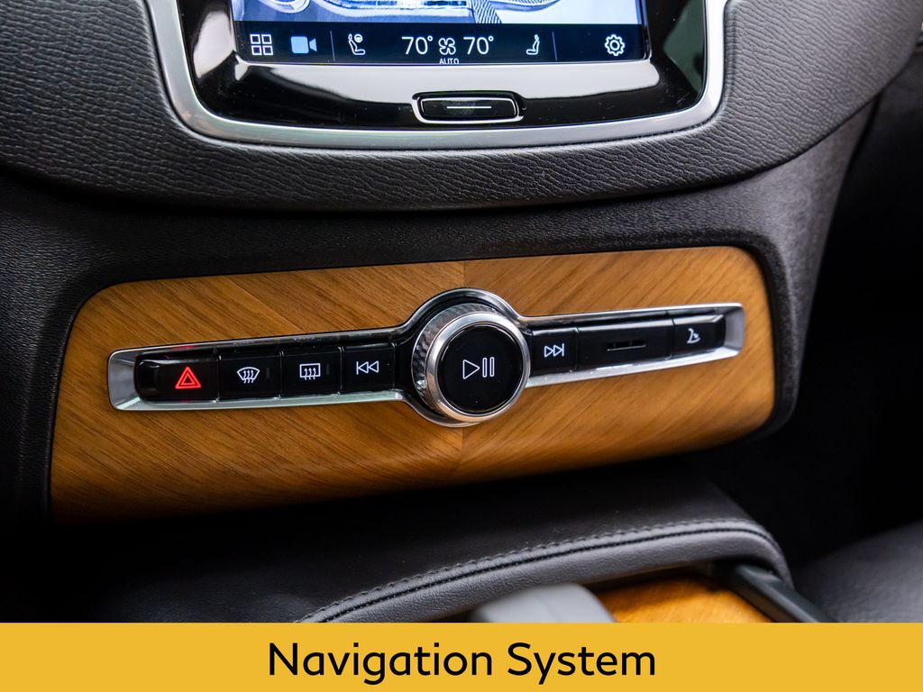 2024 Volvo XC90 Recharge T8 Plus photo 22
