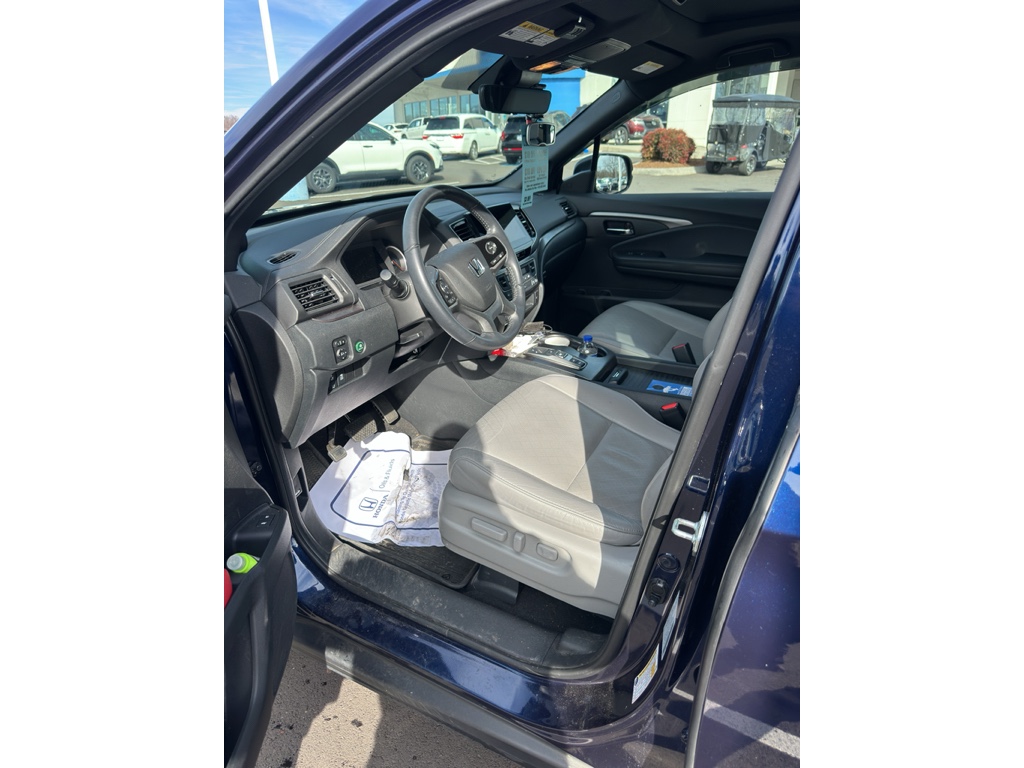 2021 Honda Passport EX-L's photo