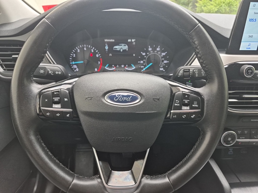 2022 Ford Escape SE photo 13