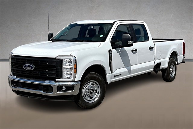 2026 Ford F-250 Super Duty XL's photo