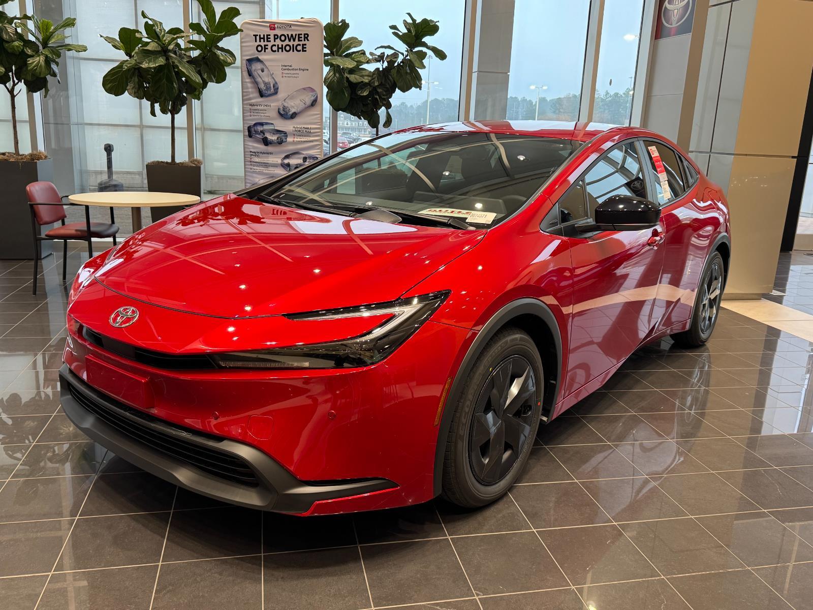 2026 Toyota Prius LE's photo