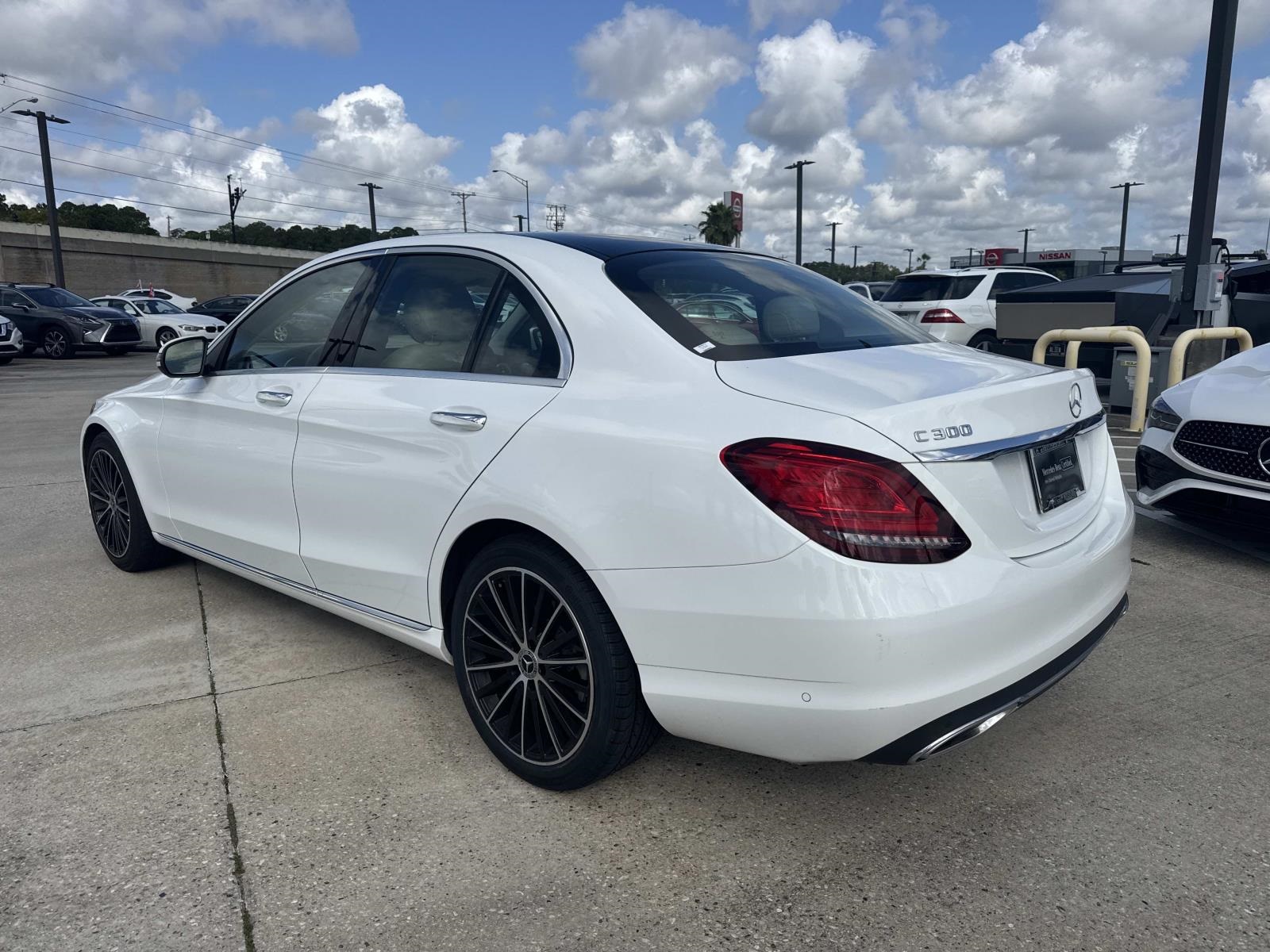 2021 Mercedes Benz C 300 photo 7
