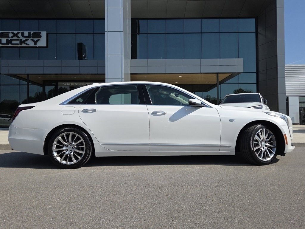 2018 Cadillac CT6 Luxury photo 29
