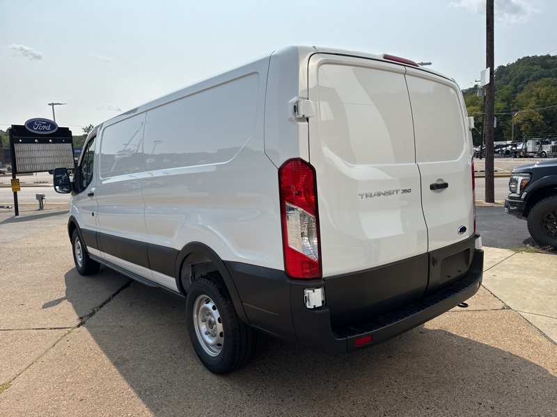 2025 Ford Transit photo 2