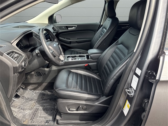 2024 Ford Edge SEL photo 9