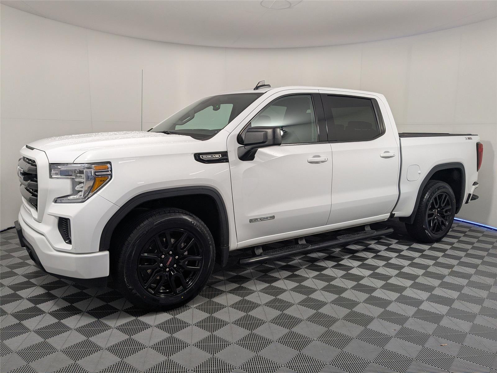 2022 GMC Sierra 1500 Limited Elevation's photo