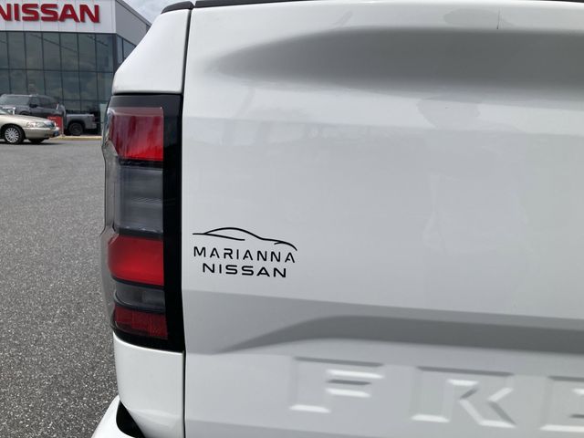 2024 Nissan Frontier PRO-4X photo 11