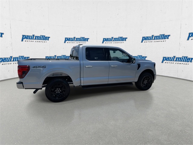 2025 Ford F-150 XLT photo 12
