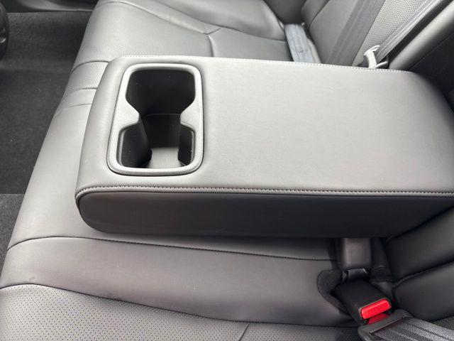 2025 Honda Accord Hybrid Touring photo 18