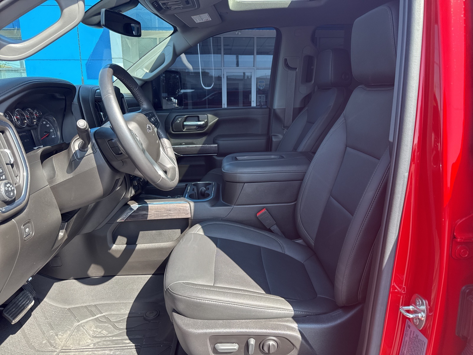 2022 Chevrolet Silverado 2500HD LTZ photo 16