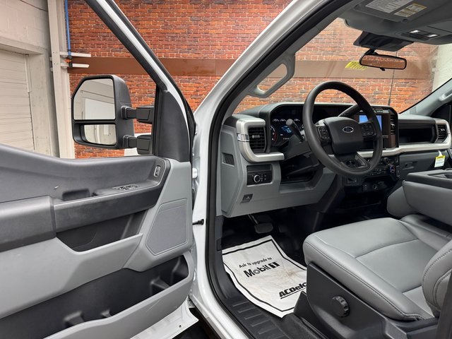 2024 Ford F-550 XL photo 8