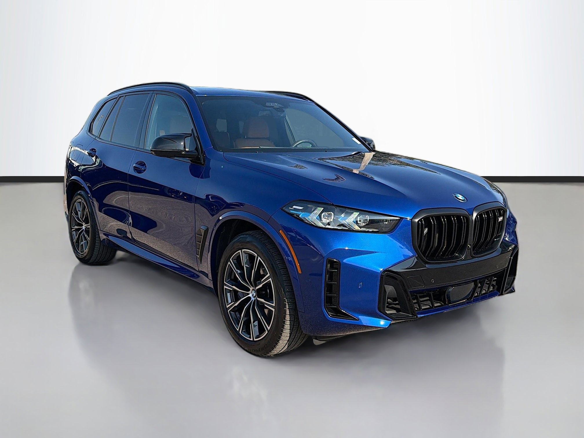 2025 BMW X5 M60i's photo