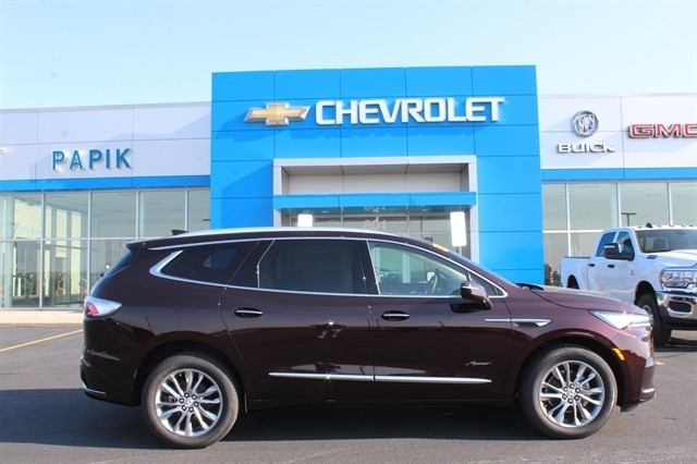 New 2024 Buick Enclave Avenir 4D Sport Utility in Luverne #111065B