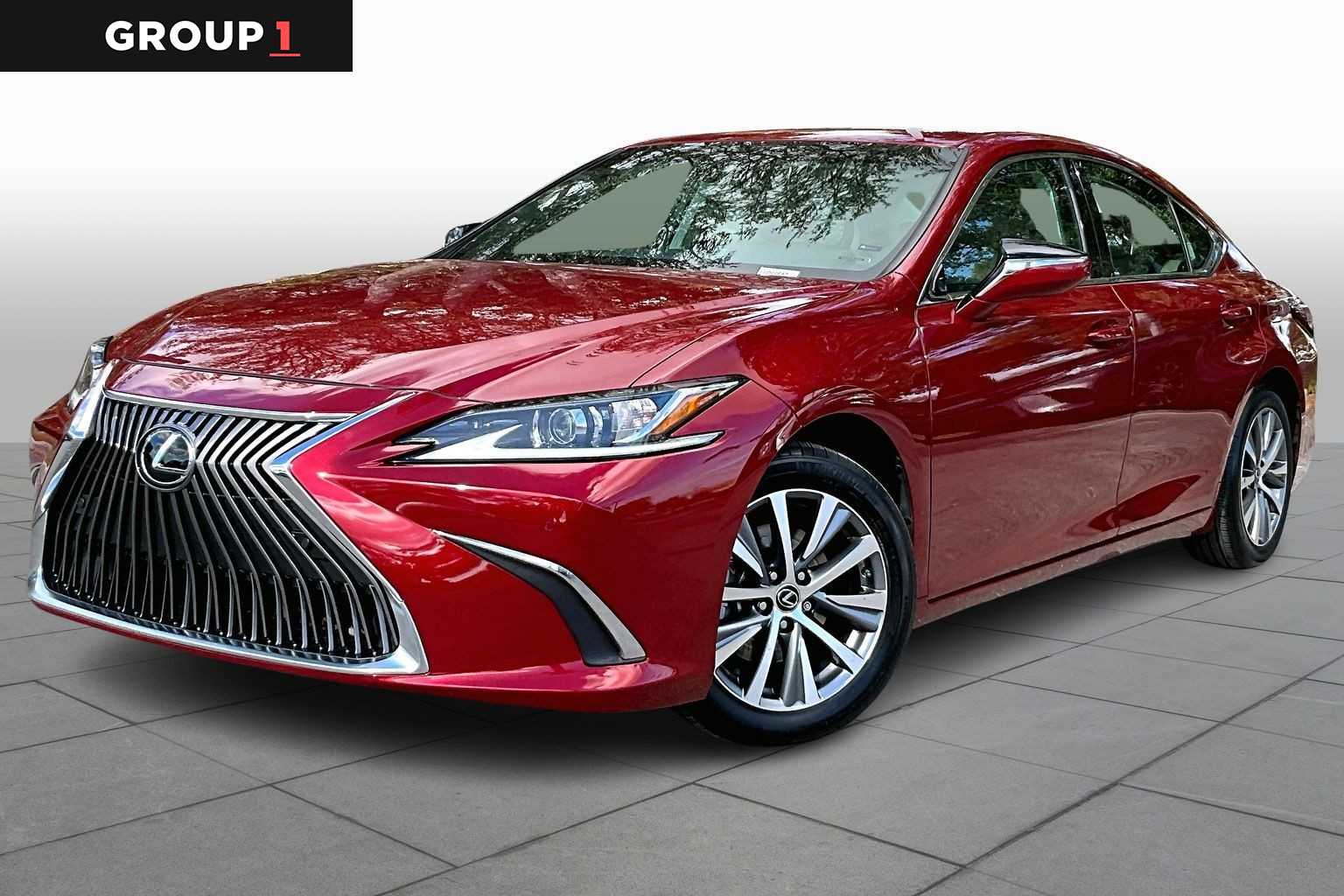 2020 Lexus ES 350's photo