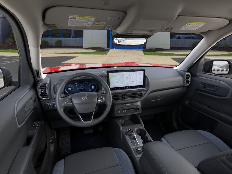 2025 Ford Bronco Sport Outer Banks photo 3