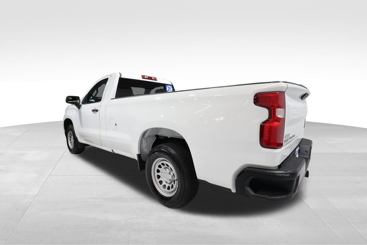 2021 Chevrolet Silverado 1500 photo 2