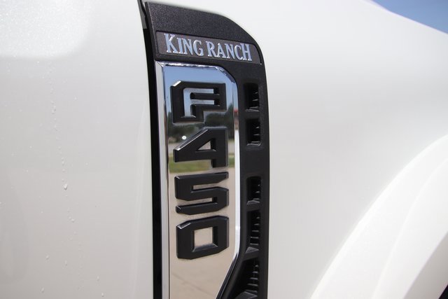 2024 Ford F-450 King Ranch photo 4