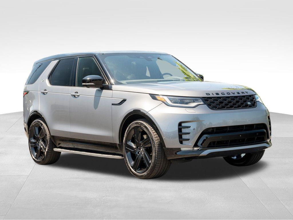 2025 Land Rover Discovery SE photo 3