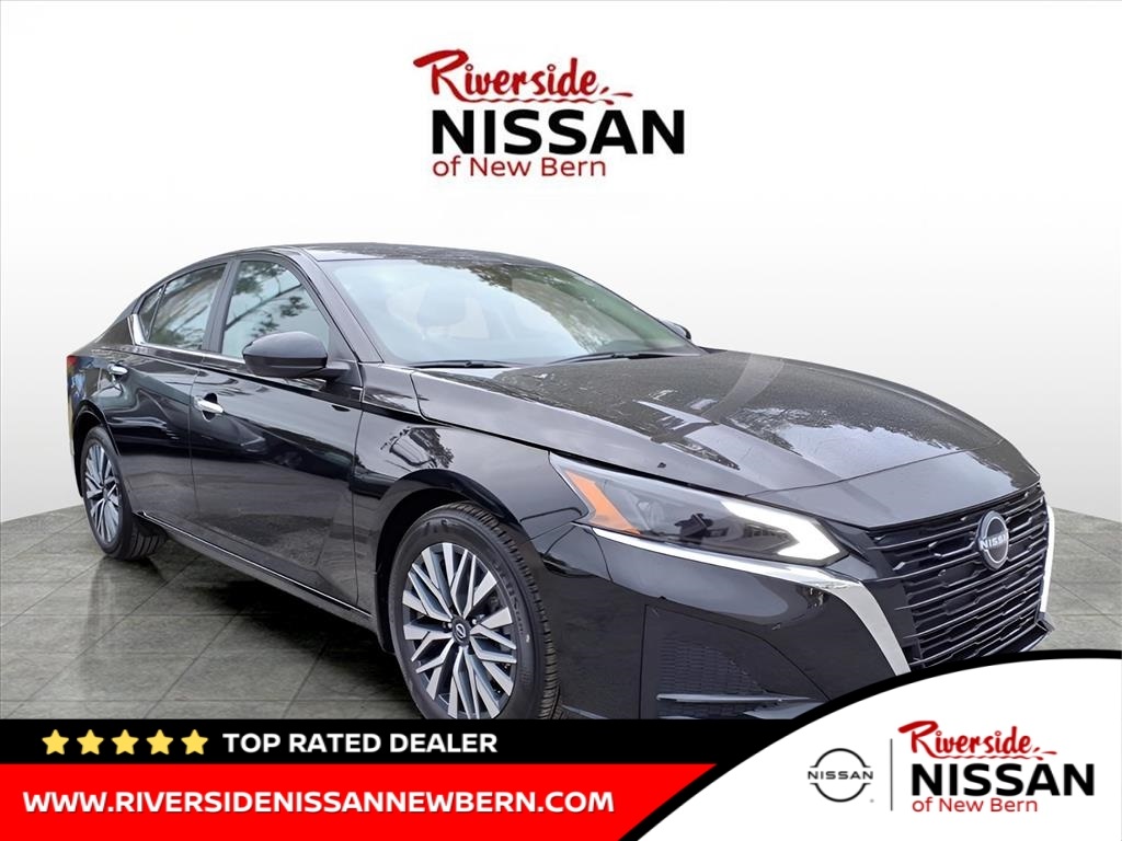 2025 Nissan Altima SV's photo