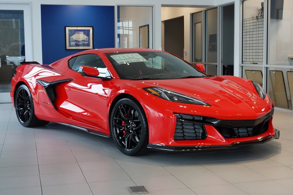 2026 Chevrolet Corvette Z06 2LZ photo 2