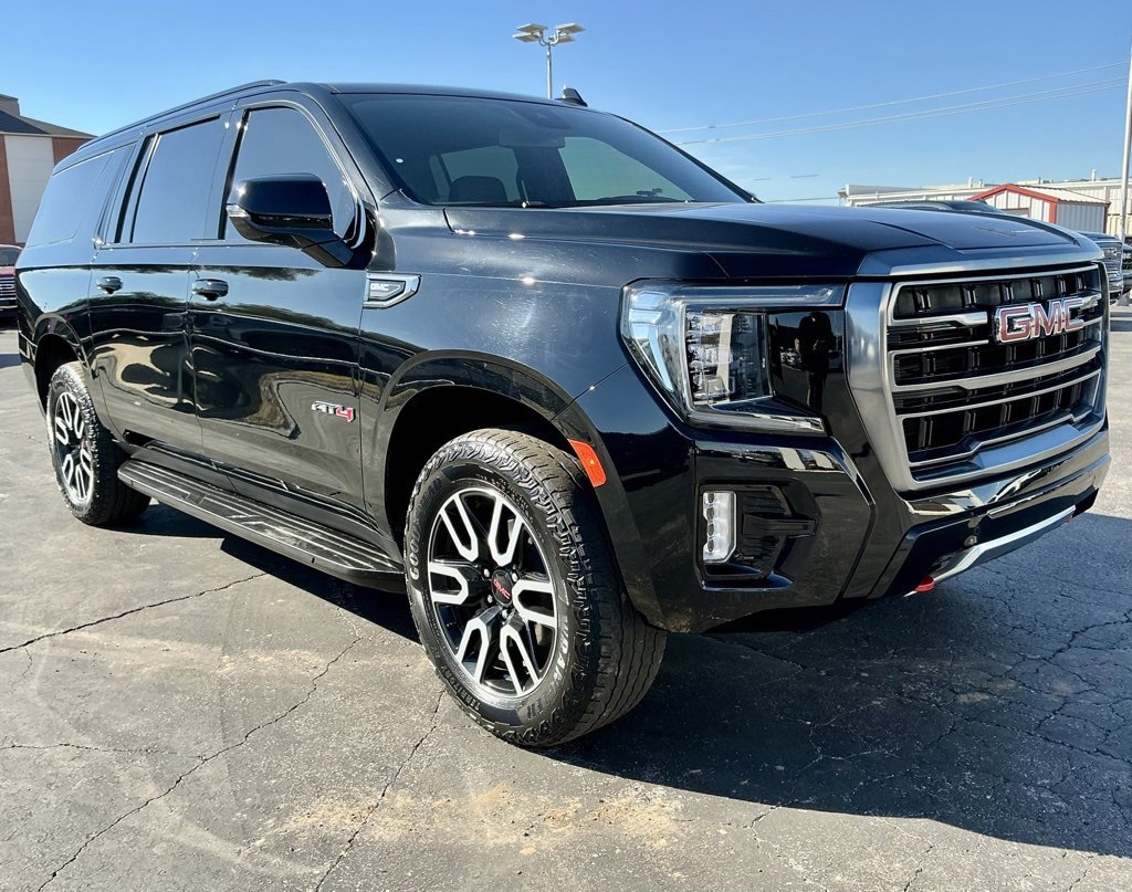 2023 Gmc Yukon XL AT4 photo 4