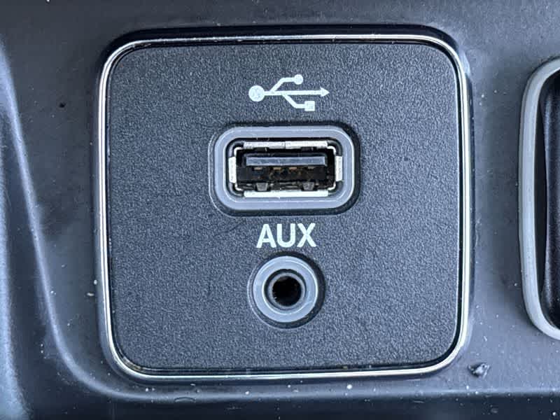 2019 Jeep Cherokee Latitude photo 26