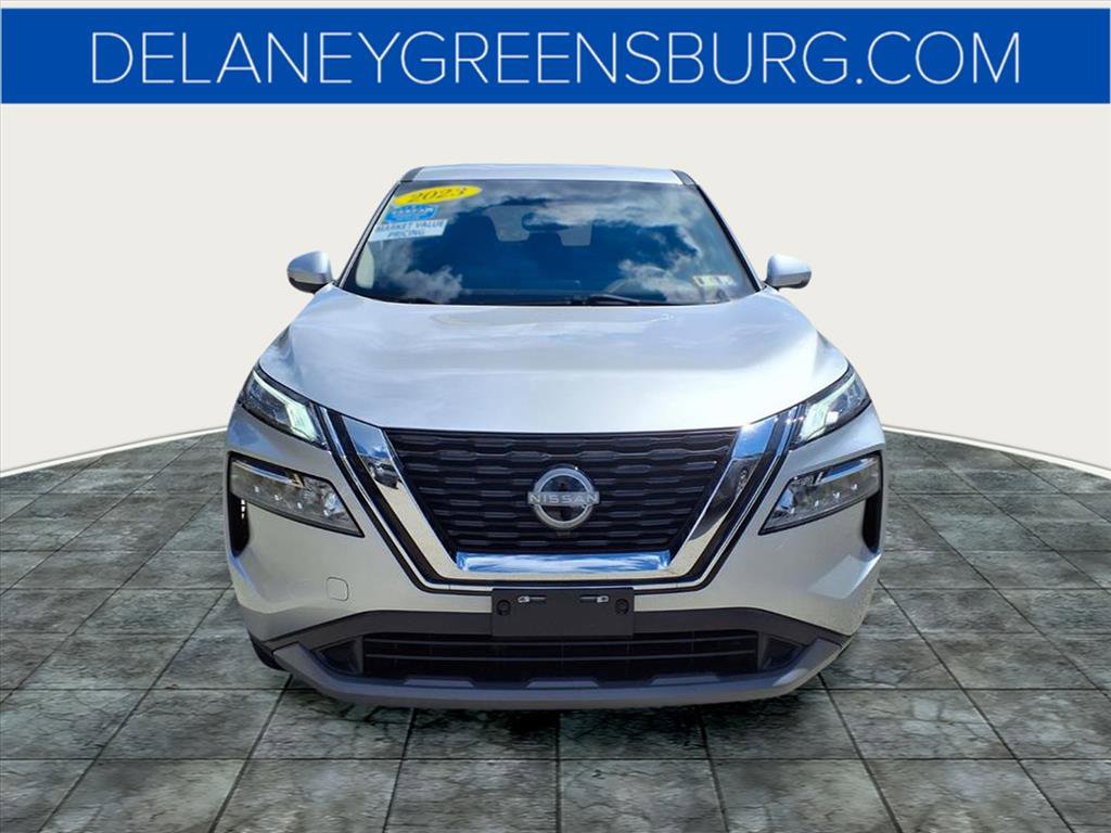 2023 Nissan Rogue SV photo 8