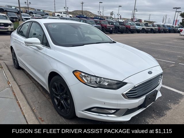 2018 Ford Fusion SE photo 4