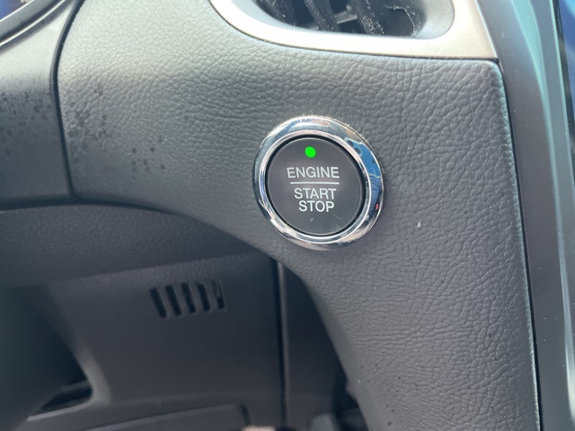 2022 Ford Edge SEL photo 20