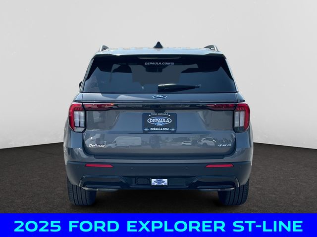 2025 Ford Explorer ST-Line photo 2
