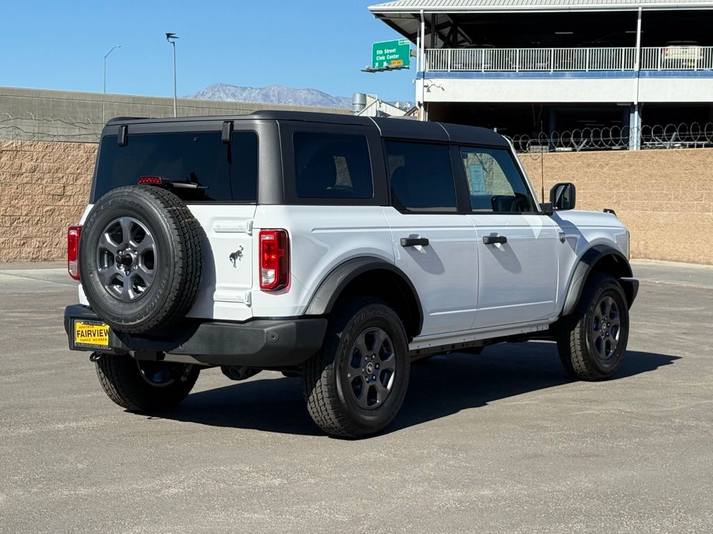 2025 Ford Bronco Big Bend photo 3