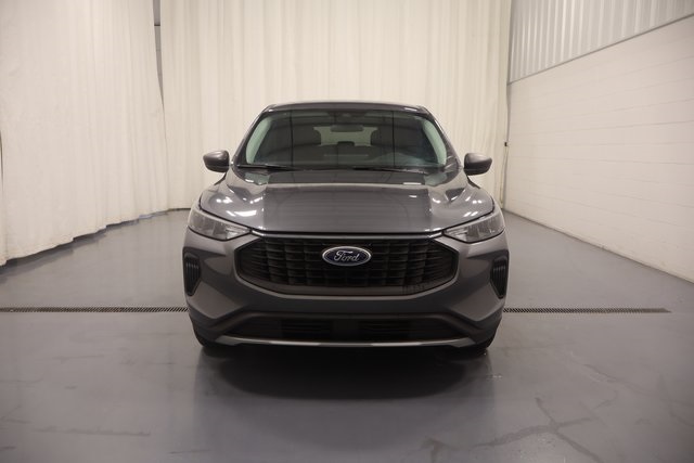 2023 Ford Escape Active photo 2