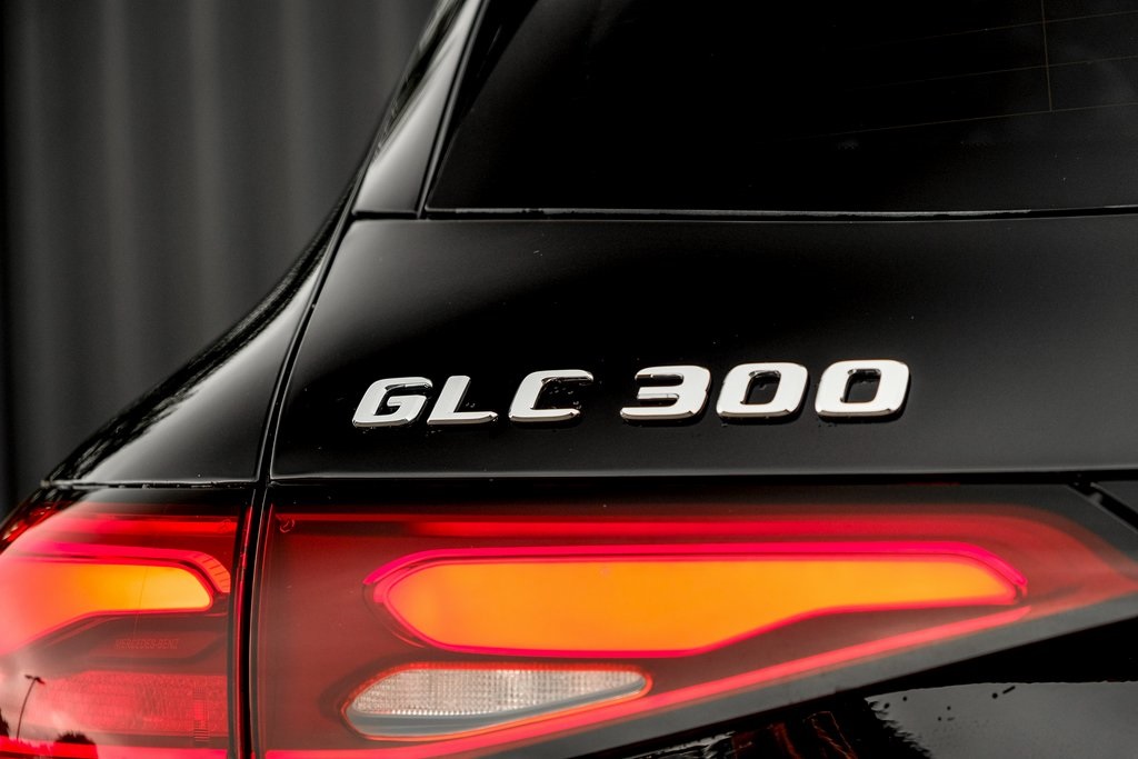 2026 Mercedes Benz GLC 300 4MATIC photo 8