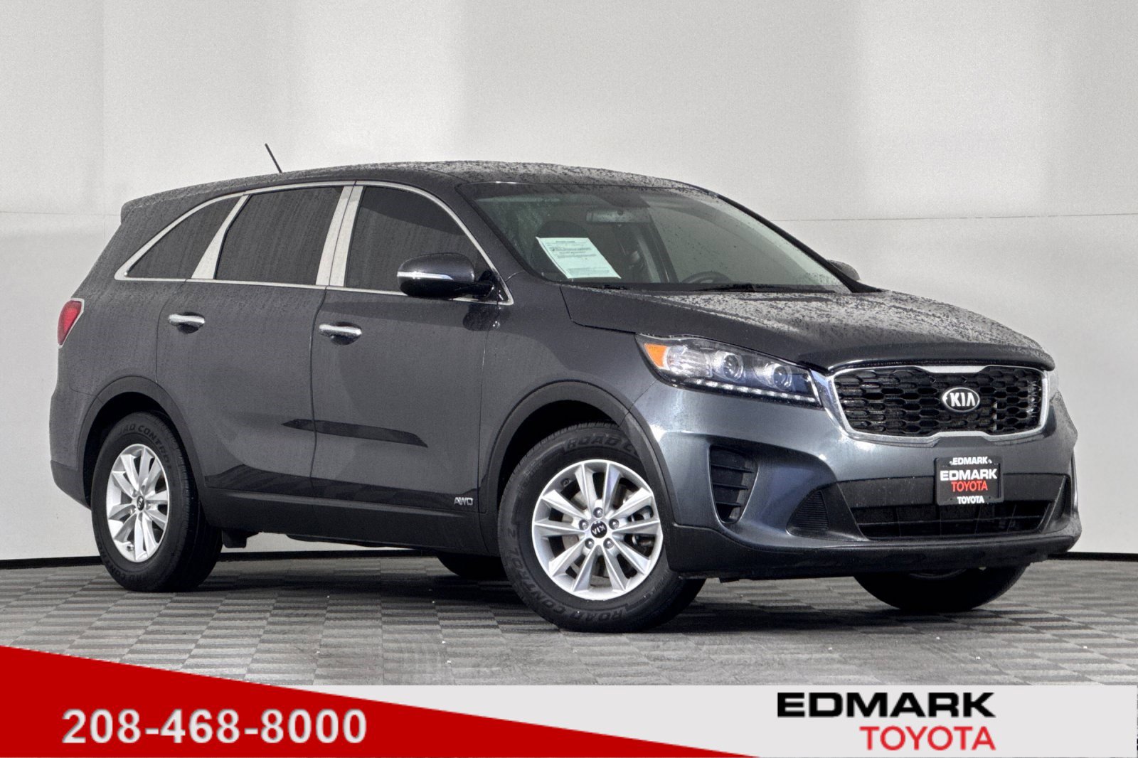 2019 Kia Sorento LX's photo