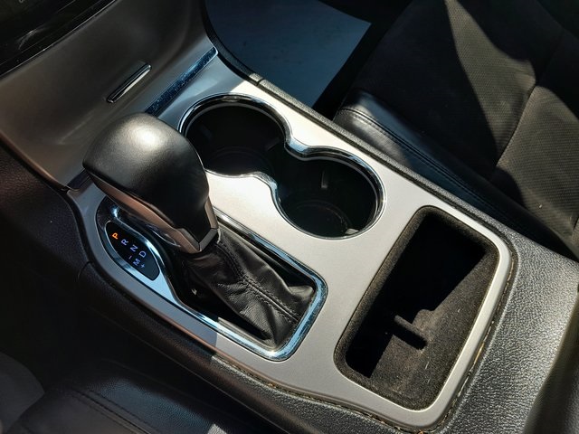 2021 Jeep Grand Cherokee Laredo X photo 25