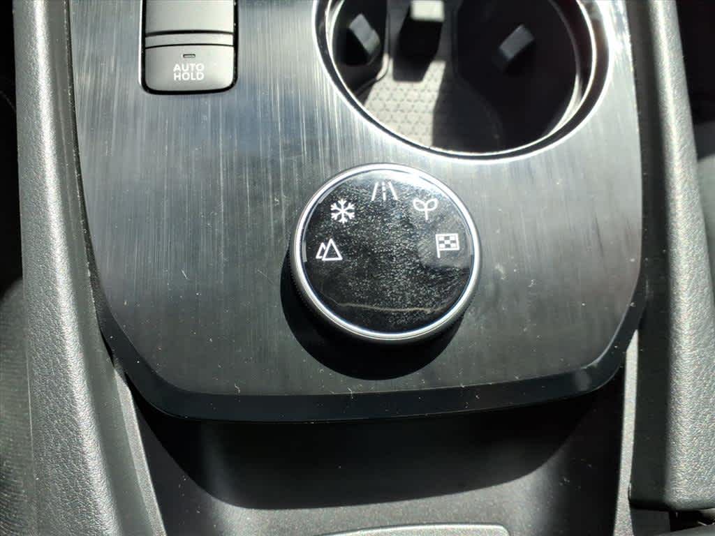2023 Nissan Rogue S photo 18