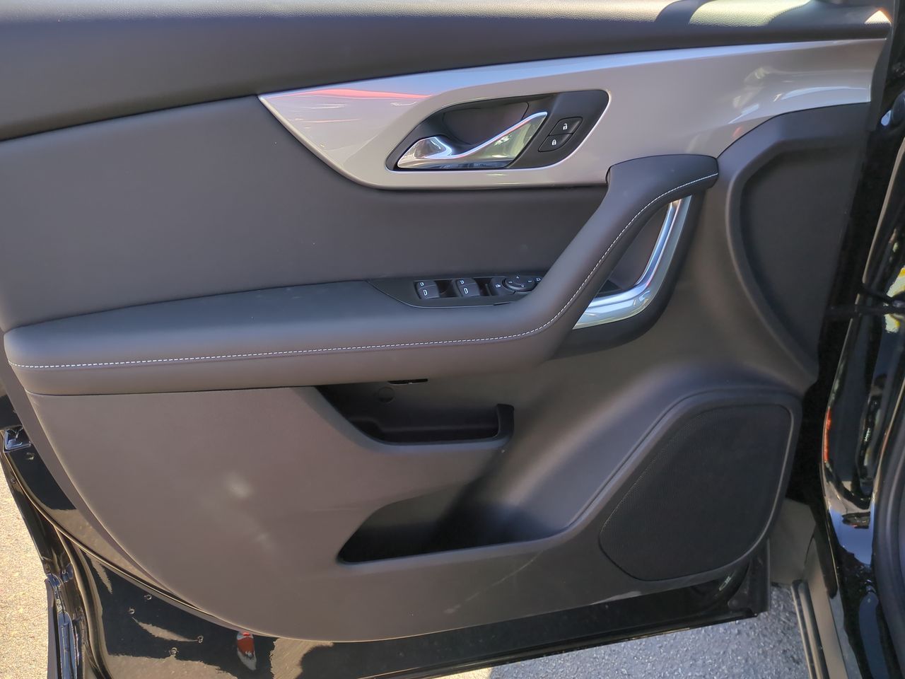 2025 Chevrolet Blazer 2LT photo 20