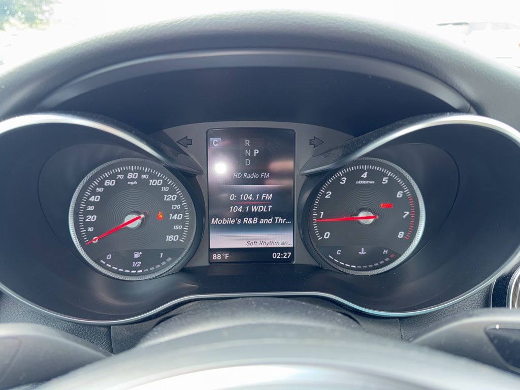 2018 Mercedes Benz C 300 photo 12