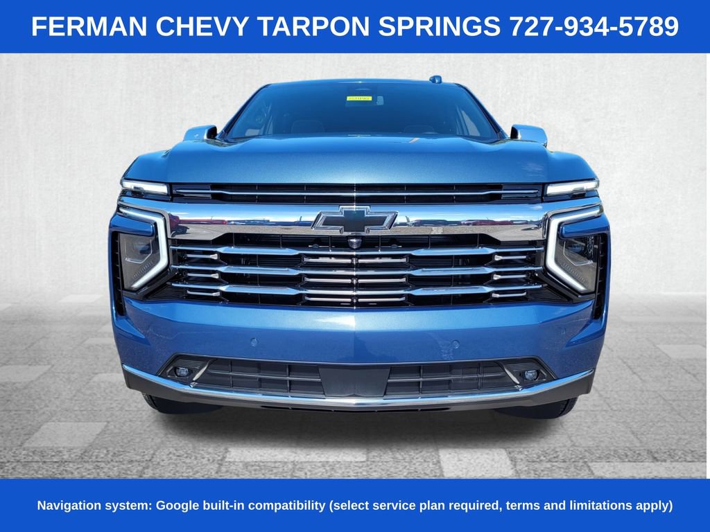 2025 Chevrolet Suburban Premier photo 2