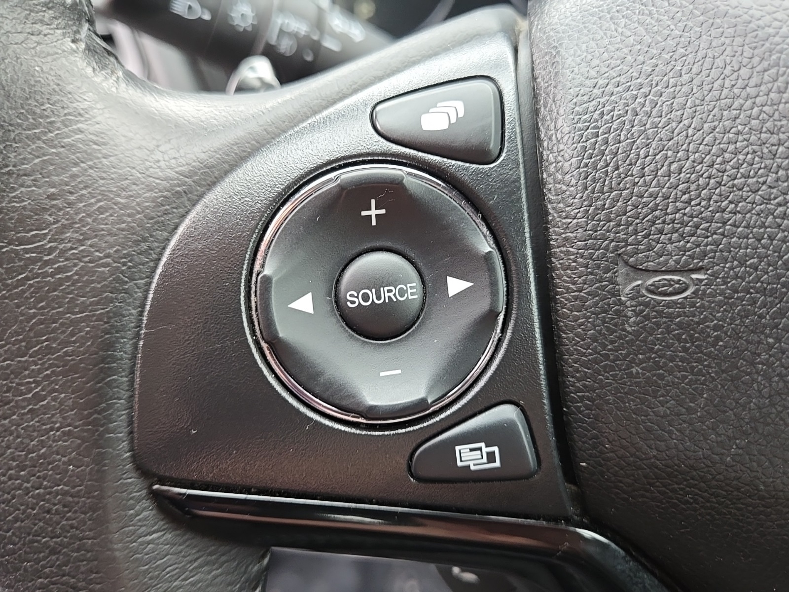 2019 Honda HR-V Sport photo 30