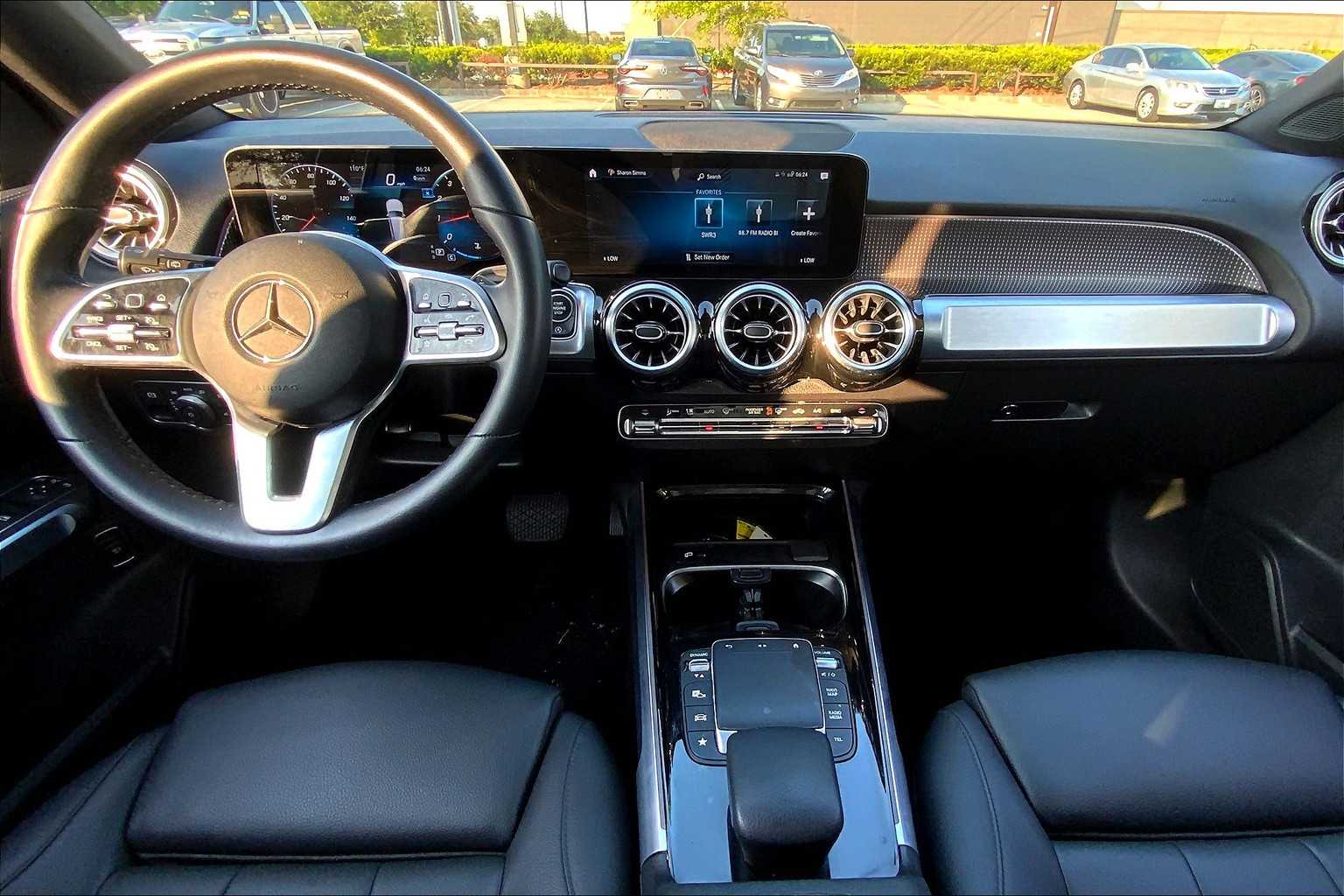 2022 Mercedes Benz GLB 250 photo 15