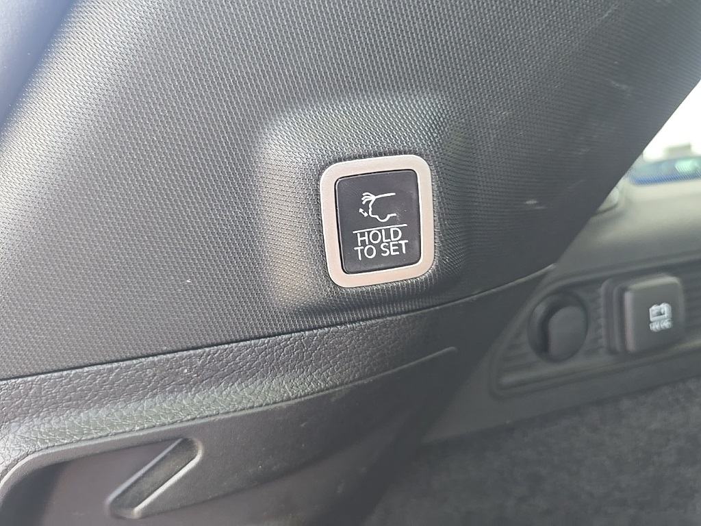 2024 Jeep Grand Cherokee Summit photo 38