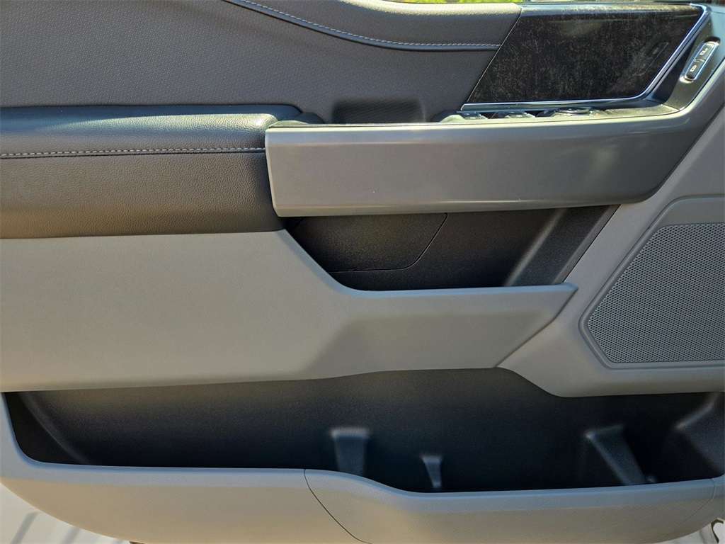 2022 Ford F-150 XLT photo 15