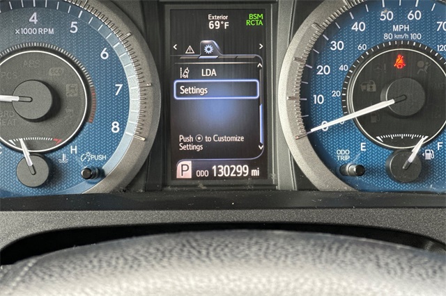 2018 Toyota Sienna XLE photo 26