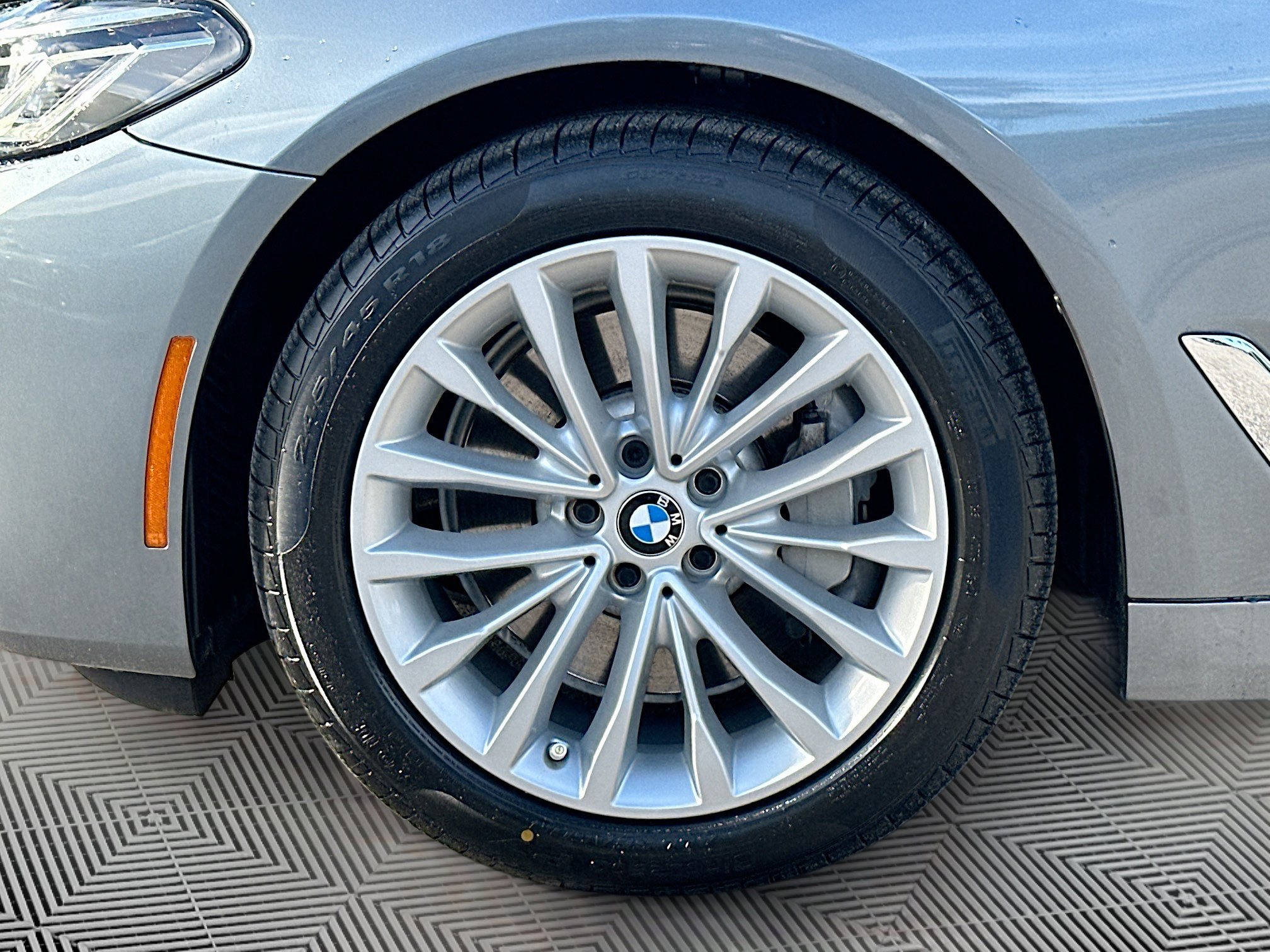 2022 Bmw 530i photo 37